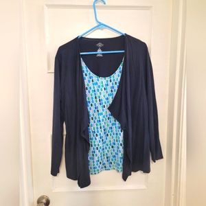 Like New St. Johns Bay Faux 2 piece Top. Sz XL Blue